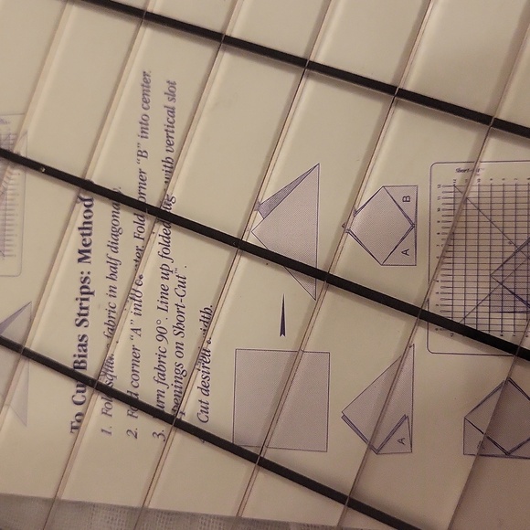 NWT June Tailor shrt cut cutting guide for crafts, quilting, squares, triangles - Picture 13 of 14